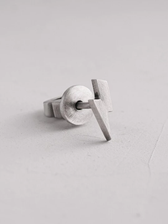 Foto van product REYTEL Oorbel 'LIGHTNING' zilver