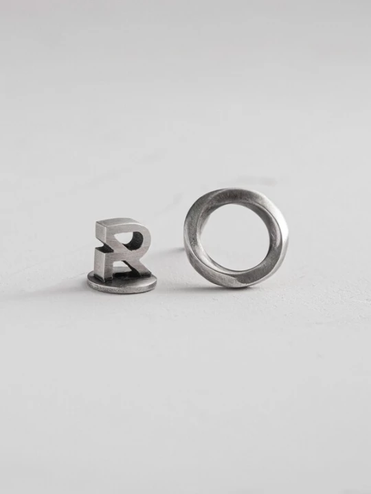 Foto van product REYTEL Oorbel 'MÖBIUS' zilver