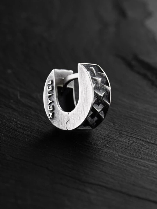 Foto van product REYTEL Oorbel 'REIFEN' zilver