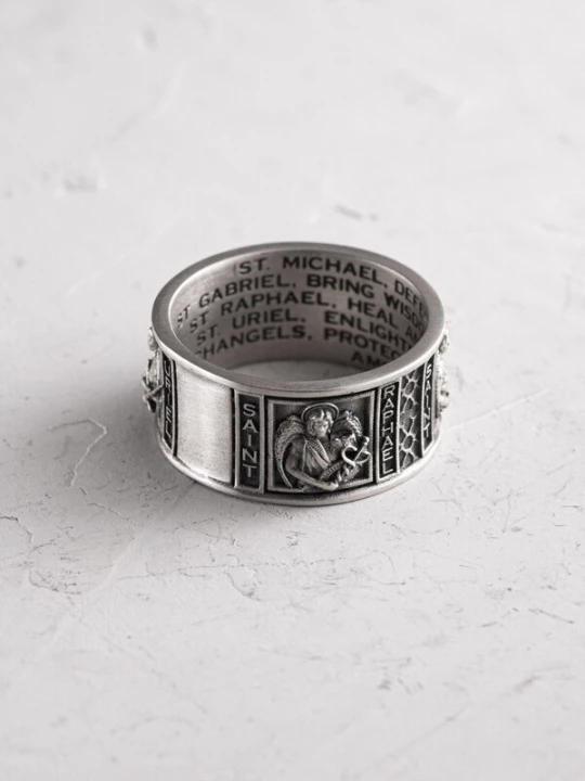 Foto van product REYTEL Ring 'ARCHANGELS PROTECTION' zilver