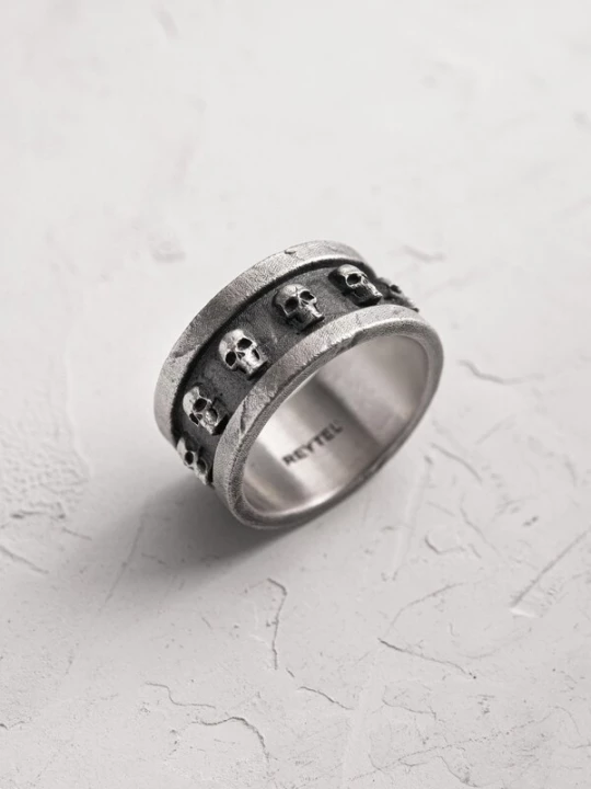 Foto van product REYTEL Ring 'ETERNAL DANCE' zilver
