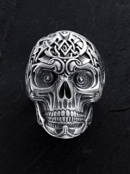 Foto van product REYTEL Ring 'INHERITANCE' zilver