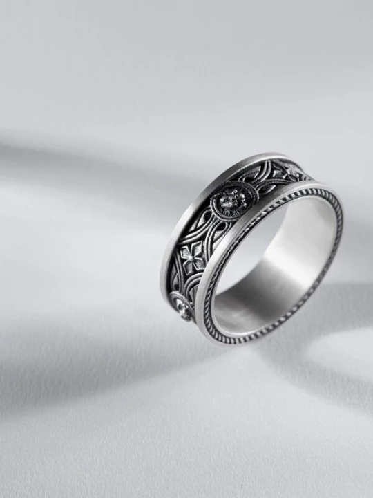 Foto van product REYTEL Ring 'LION'S HEART' zilver