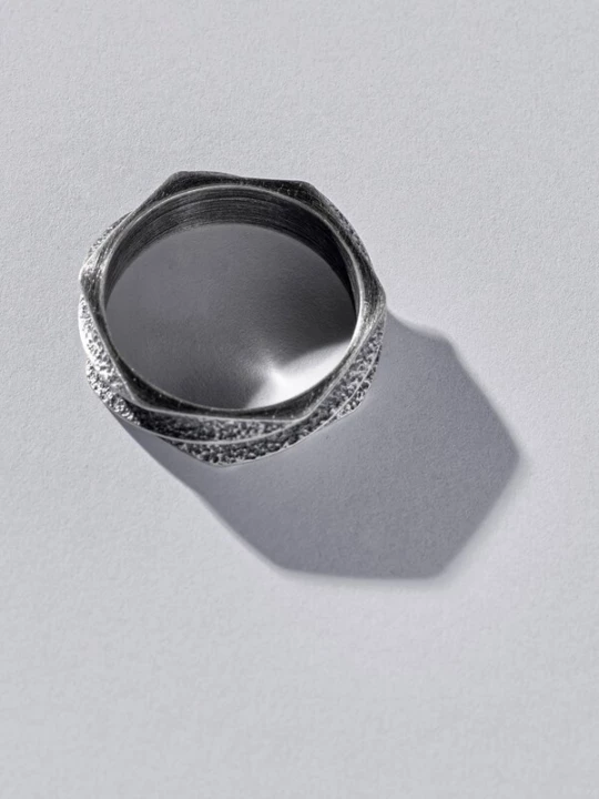 Foto van product REYTEL Ring 'TORNADO' zilver