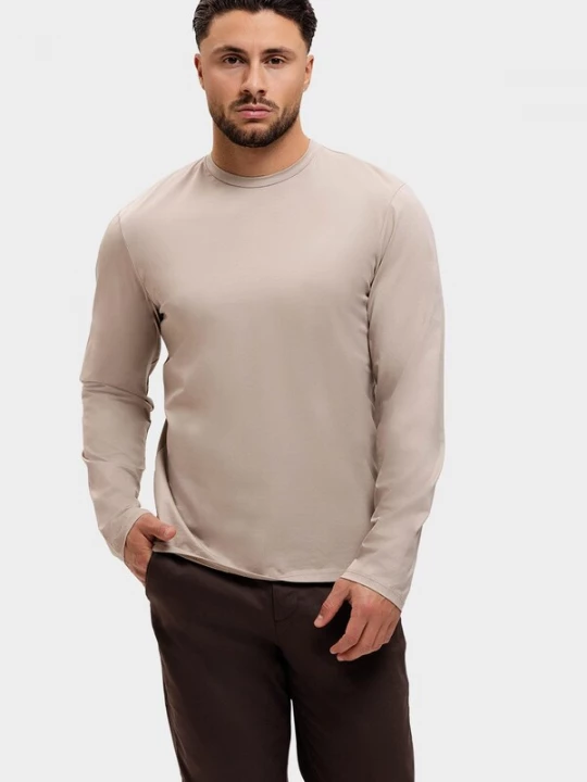 Foto van product Richesse Shirt 'SHINY ESSENTIAL LONGSLEEVE BEIGE' beige