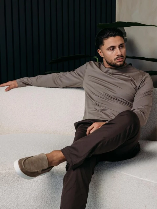 Foto van product Richesse Shirt 'SHINY ESSENTIAL LONGSLEEVE DARK SAND' sand
