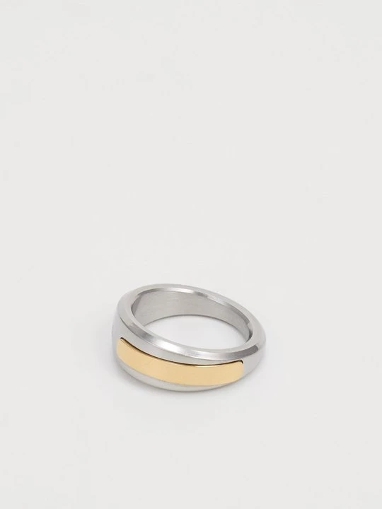 Foto van product Ring Guess goudkleurig