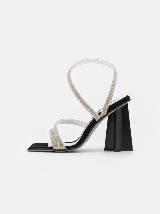 Foto van product Sandalen Chiara Ferragni zwart