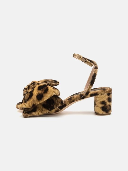 Foto van product Sandalen Loeffler Randall goudkleurig