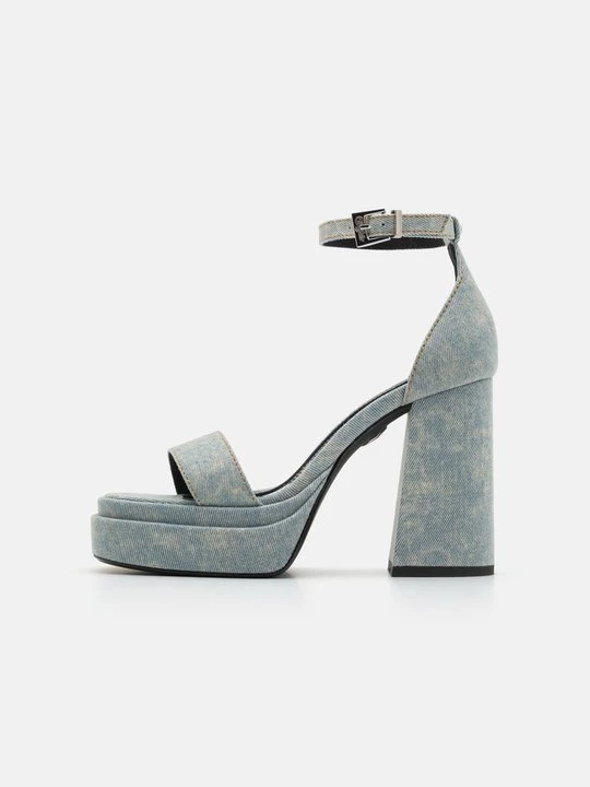Foto van product Sandalen met hoge hak Buffalo blauw