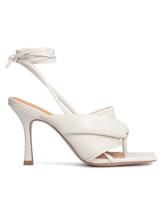 Foto van product Sandalen met hoge hak Kazar crème