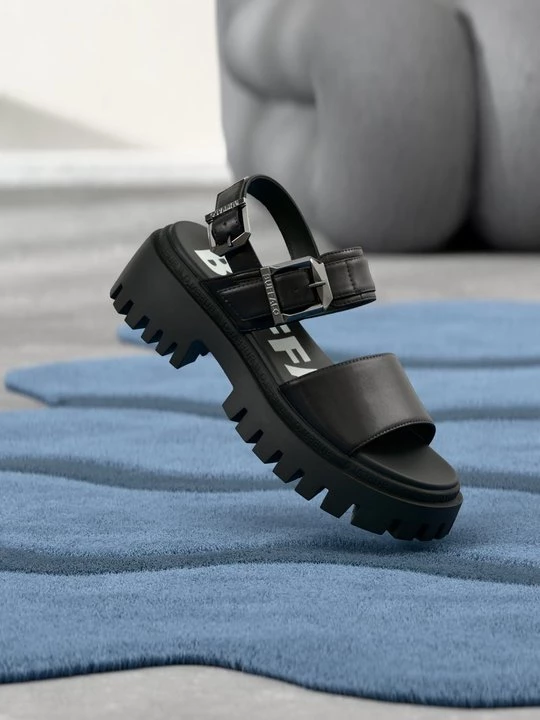 Foto van product Sandalen met plateauzool Buffalo zwart