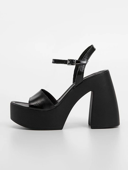Foto van product Sandalen met plateauzool Jonak zwart