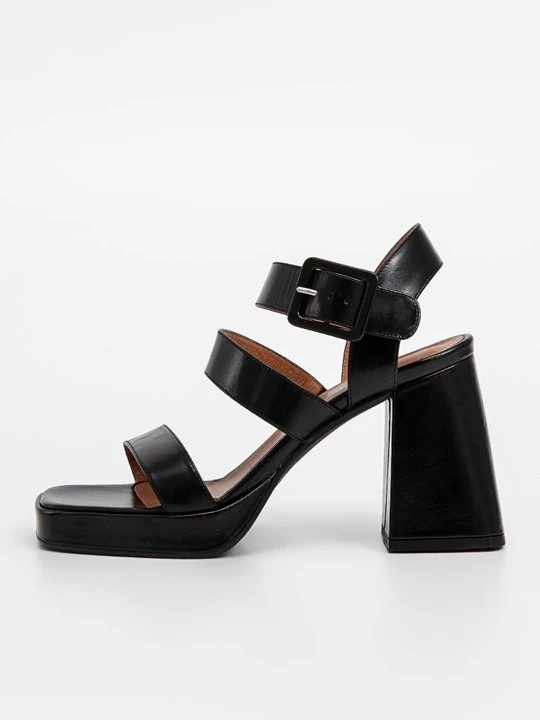Foto van product Sandalen met plateauzool Jonak zwart
