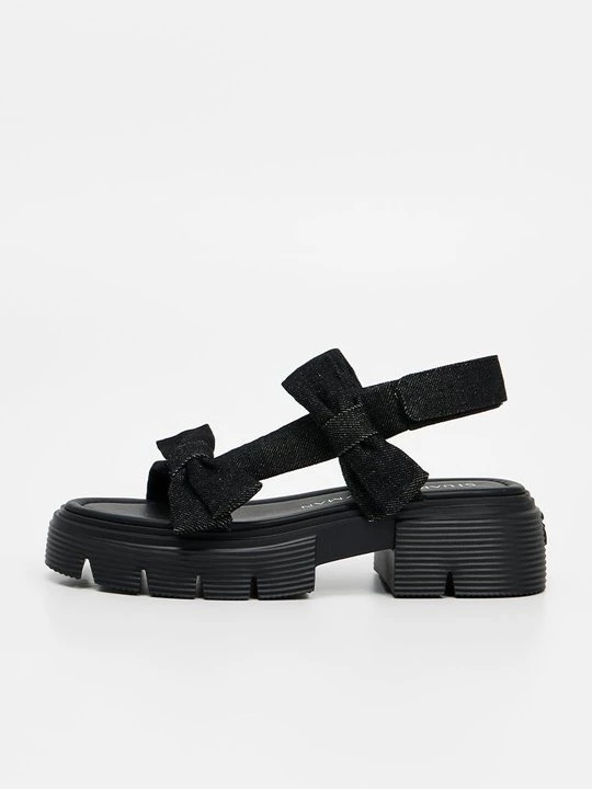 Foto van product Sandalen met plateauzool Stuart Weitzman zwart
