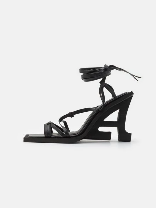 Foto van product Sandalen met sleehak Ahluwalia zwart