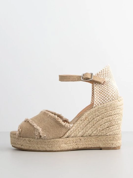 Foto van product Sandalen met sleehak Kanna zandkleur