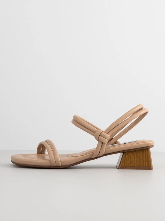 Foto van product Sandalen Steve Madden beżowy