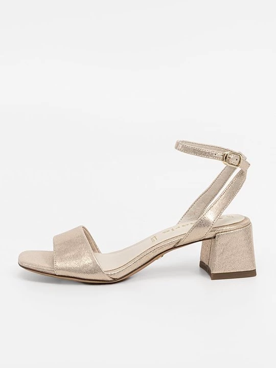 Foto van product Sandalen Tamaris goudkleurig