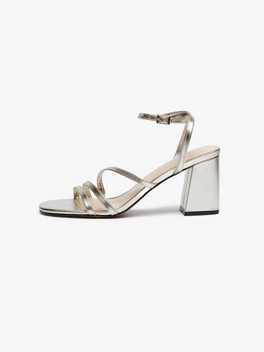 Foto van product Sandalen Zign By Zalando goudkleurig