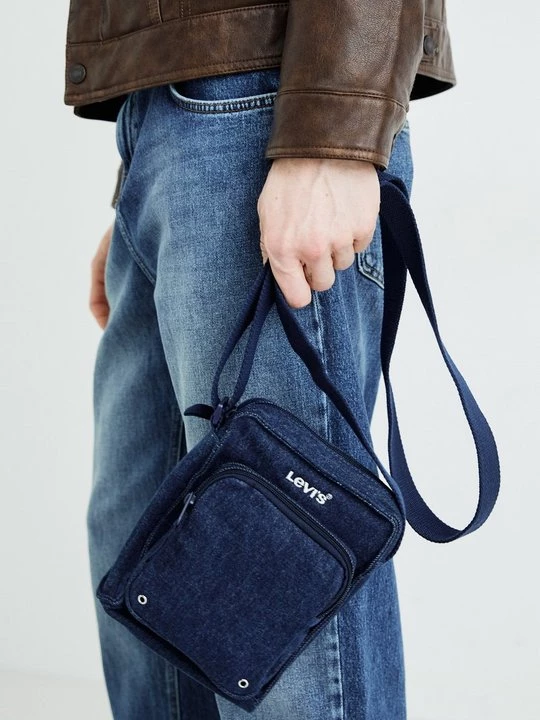 Foto van product Schoudertas Levi's donkerblauw