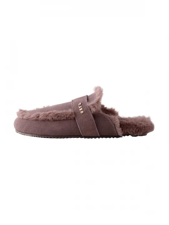 Foto van product self. Huisschoenen chocoladebruin