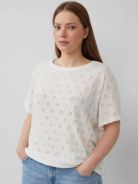 Foto van product Shirt met opengewerkt borduursel QS wit