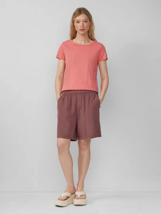 Foto van product Short met elastische band van een linnenmix QS