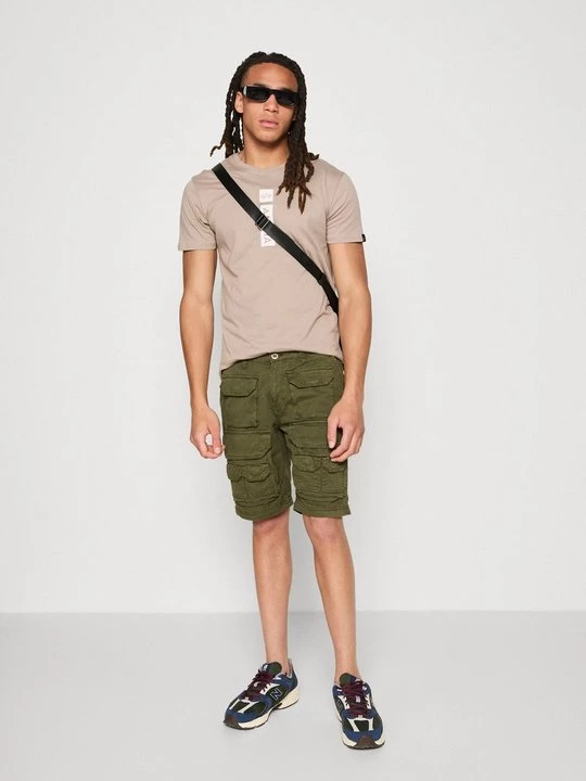 Foto van product Shorts Alpha Industries donkergroen