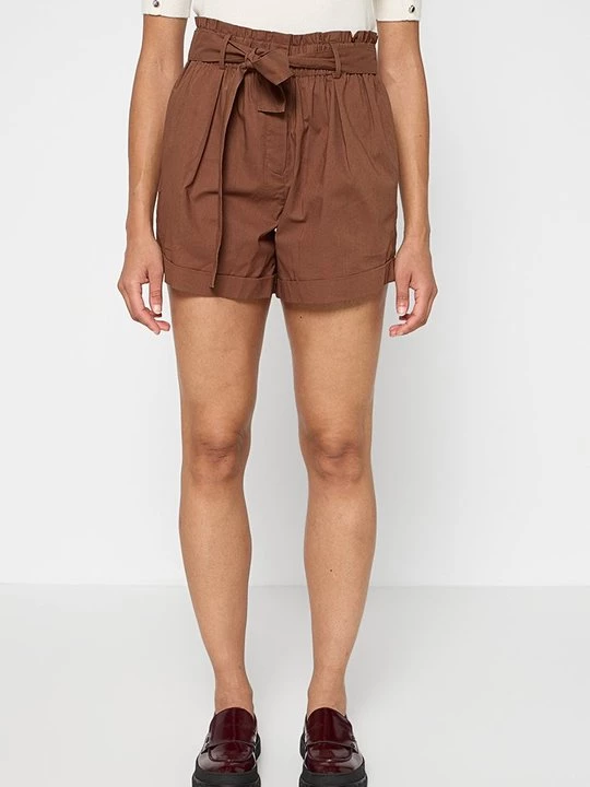 Foto van product Shorts LeGer bruin