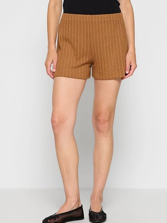 Foto van product Shorts Mango cognac
