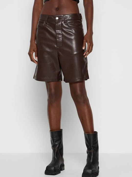 Foto van product Shorts Nanushka bruin