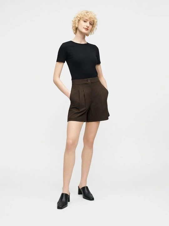 Foto van product Shorts Pieces donkerbruin