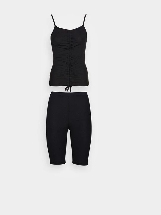 Foto van product Shorts Pieces zwart