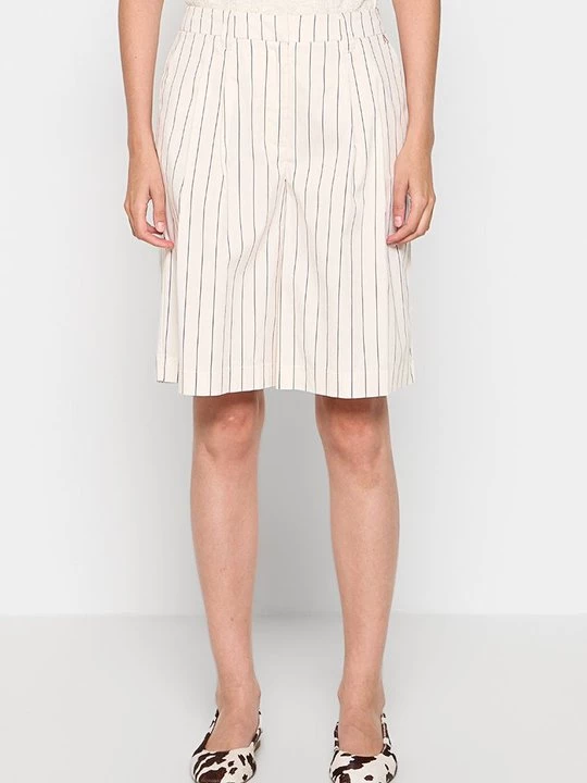 Foto van product Shorts TWINSET crème
