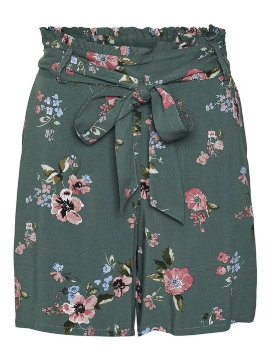 Foto van product Shorts Vero Moda lichtgroen