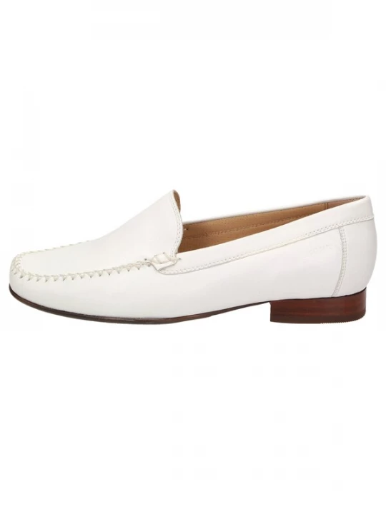 Foto van product SIOUX Mocassins 'Campina' wit