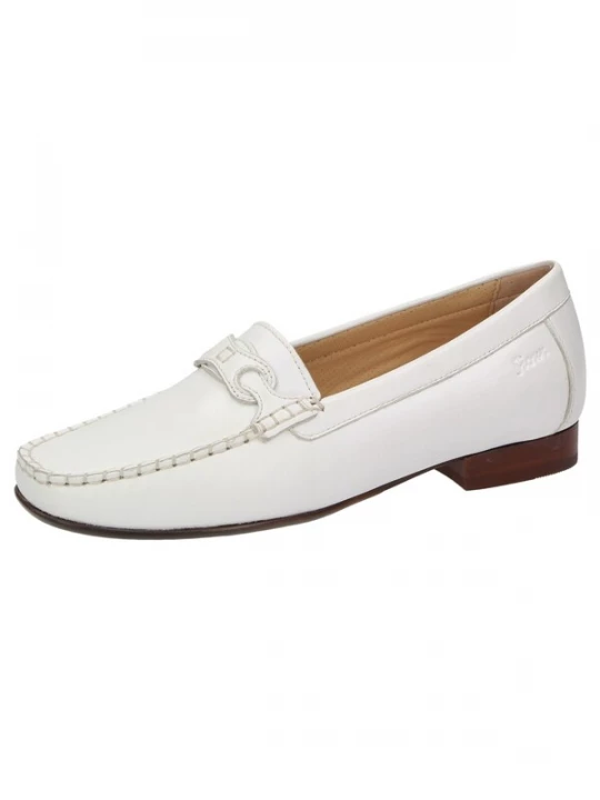 Foto van product SIOUX Mocassins 'Colina' wit