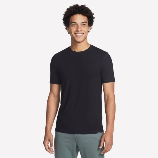 Foto van product Skechers GO DRI All Day Solid T-shirt CM Zwart, Maat Small