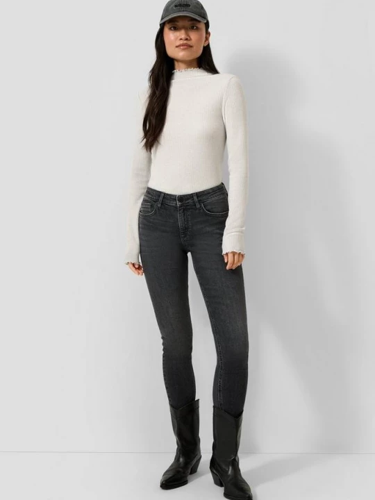 Foto van product Skinny jeans / Skinny fit / Mid Rise / Skinny pijpen QS grijs