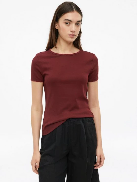 Foto van product Slank T-shirt met schulprand s.Oliver rood