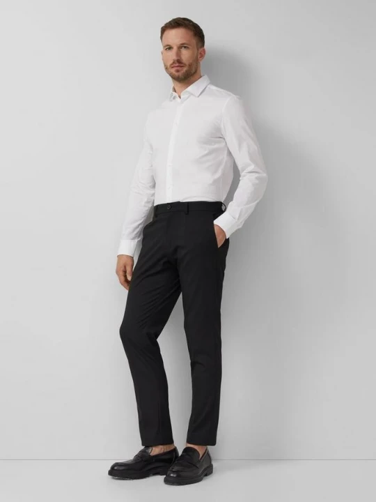 Foto van product Slanke pasvorm: Broek van viscosemix s.Oliver zwart