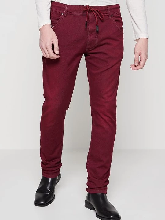 Foto van product Slim fit jeans Diesel bordeauxrood