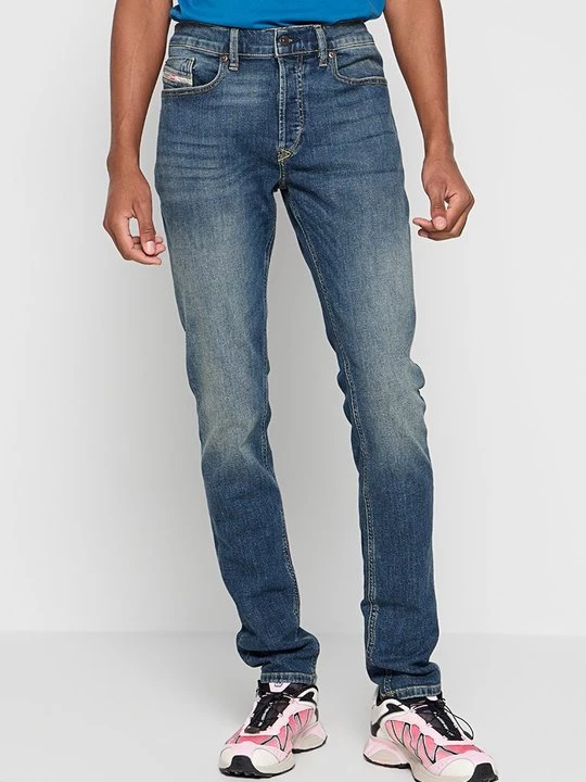 Foto van product Slim fit jeans Diesel rood