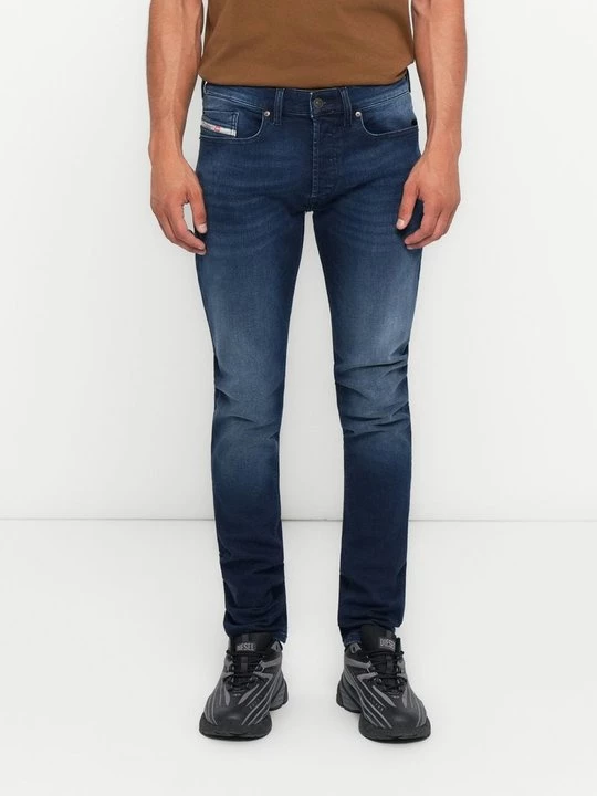 Foto van product Slim fit jeans Diesel rood