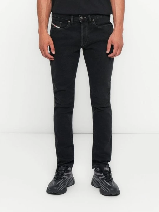 Foto van product Slim fit jeans Diesel rood