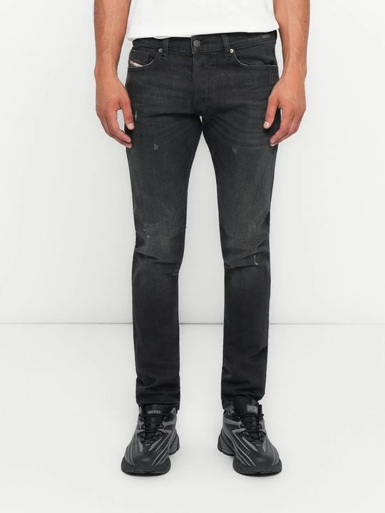 Foto van product Slim fit jeans Diesel rood