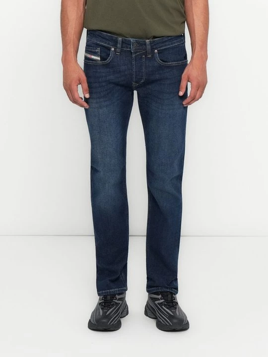 Foto van product Slim fit jeans Diesel rood