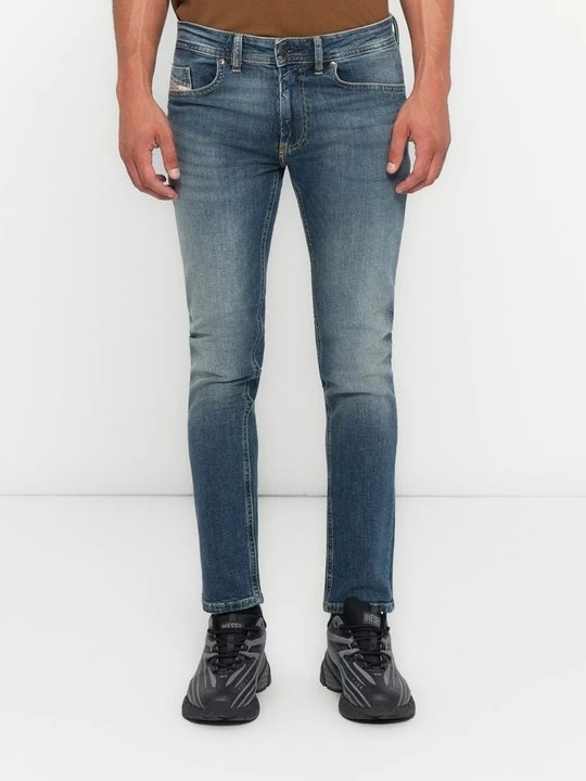 Foto van product Slim fit jeans Diesel rood