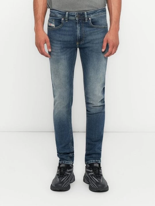 Foto van product Slim fit jeans Diesel rood